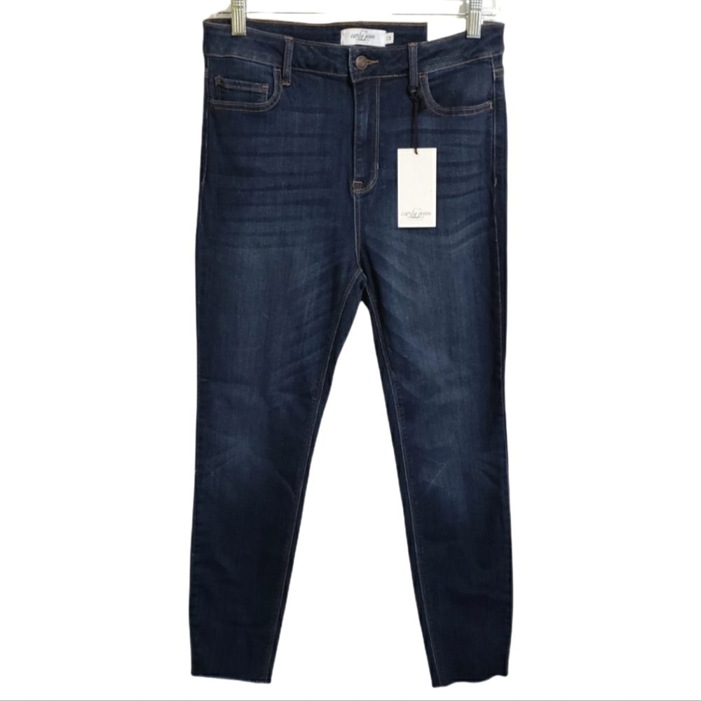 NWT Carly Jean Los Angeles Skinny Jeans